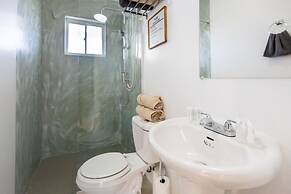 Genesis Luxury Apartments