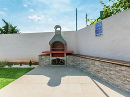 Comfortable Villa in Pula With Private Swimming Pool, Near the Beach