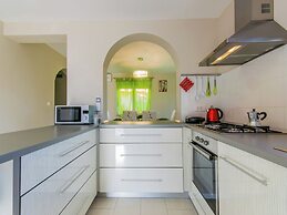 Comfortable Villa in Pula With Private Swimming Pool, Near the Beach