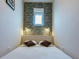 Comfortable Villa in Pula With Private Swimming Pool, Near the Beach