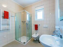 Comfortable Villa in Pula With Private Swimming Pool, Near the Beach