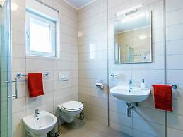 Comfortable Villa in Pula With Private Swimming Pool, Near the Beach