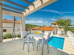 Modern Villa in Salakovci With Private Pool