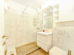 Modern Villa in Salakovci With Private Pool