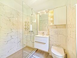 Modern Villa in Salakovci With Private Pool