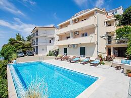 Apartment in Celina With Swimming Pool