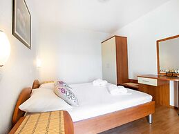 Apartment in Celina With Swimming Pool