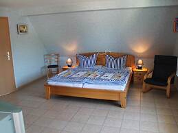 Apartment With Garden in Rerik