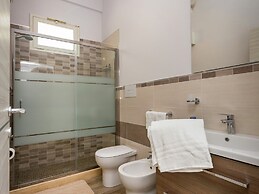 Splendid Holiday Home in Castellammare del Golfo near Beach