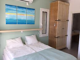 Stunning Sea-view Villa With Pool in Kamaria