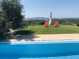 Stunning Sea-view Villa With Pool in Kamaria