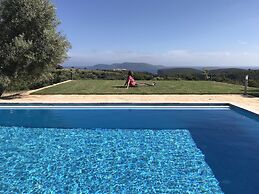 Stunning Sea-view Villa With Pool in Kamaria