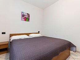 Nice Holiday Apartment near Lazise