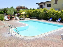 Nice Holiday Apartment near Lazise