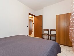 Nice Holiday Apartment near Lazise