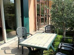 Belvilla by OYO Small Residence With Swimming Pool