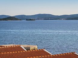Comfy Apartment in Sveti Petar na Moru With Garden