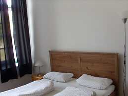 Charming Apartment With Garden in Blowatz