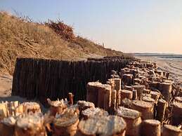 Apartment in a Stylish House in the Countryside Near the Sea