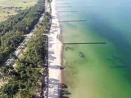 Apartment in a Stylish House in the Countryside Near the Sea