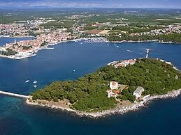 Elegant Villa in Istria With Outdoor Pool