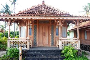 Blue Harbor Beachfront Villas & Resto