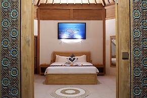 Blue Harbor Beachfront Villas & Resto