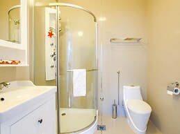 Superb Apartment in Murter with Hot Tub