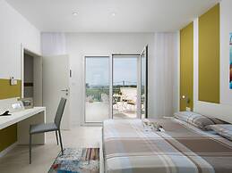 Peaceful Villa in Stanisovi With sea View