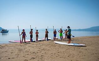 Cozy Villa in Ploce With Shared Pool