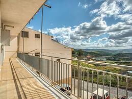 Posh Home in Santa Caterina Villarmosa near Nature Reserve