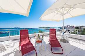 Lovely Apartment in Pakostane With Terrace