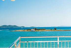 Lovely Apartment in Pakostane With Terrace