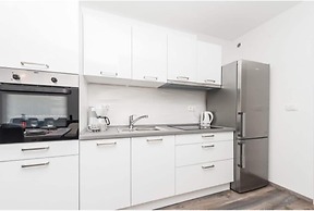 Lovely Apartment in Pakostane With Terrace