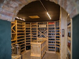 Belvilla by OYO Villa Marghi