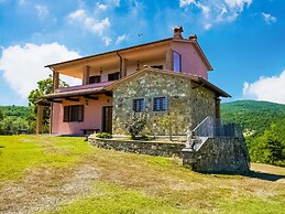 Belvilla by OYO Villa Nonno