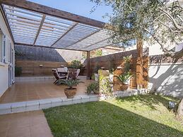 Elegant Villa in Calafell With Swimming Pool