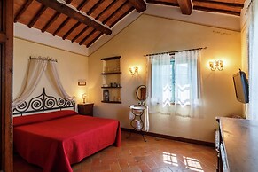 Luxury Pool Villa in Cortona
