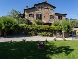 Belvilla by OYO Villa i Cocciai