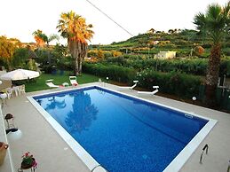 Holiday Home With Private Pool, Near the Beach