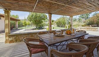 Belvilla by OYO Cadernera