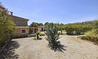 Belvilla by OYO Cadernera