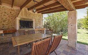 Belvilla by OYO Cadernera