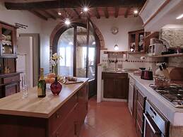 Belvilla by OYO Villa Sara