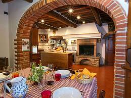 Belvilla by OYO Villa Sara