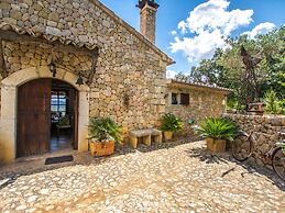 Belvilla by OYO Barratot