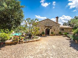 Belvilla by OYO Barratot