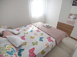 Scenic Apartment in Maslenica With Terrace