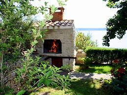 Scenic Apartment in Maslenica With Terrace