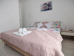 Scenic Apartment in Maslenica With Terrace